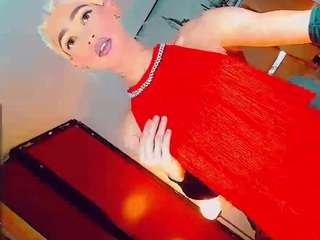 isabellalatingirs