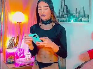 isabellalatingirs