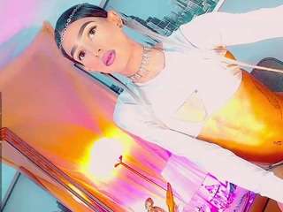isabellalatingirs