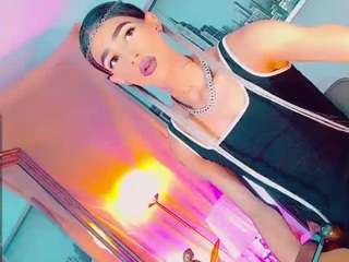 isabellalatingirs