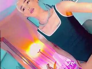 isabellalatingirs