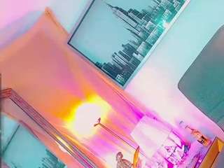 isabellalatingirs live cam preview
