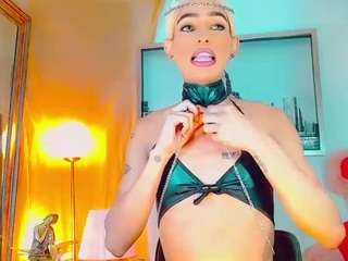 isabellalatingirs
