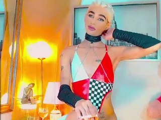 isabellalatingirs