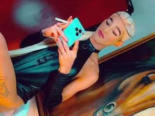 isabellalatingirs