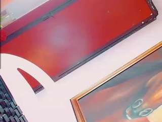 isabellalatingirs live cam preview