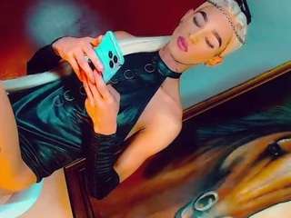 isabellalatingirs