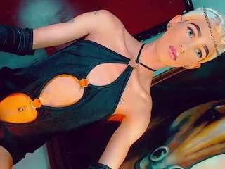isabellalatingirs