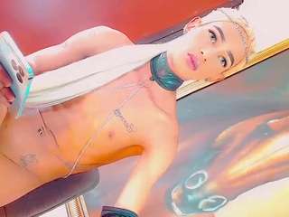 isabellalatingirs live cam preview