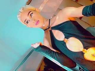 isabellalatingirs