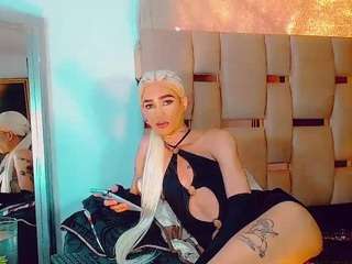 isabellalatingirs live cam preview