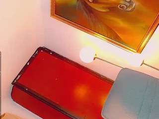 isabellalatingirs live cam preview