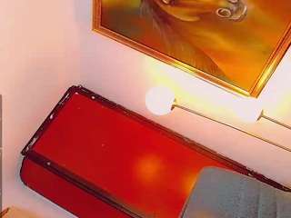 isabellalatingirs live cam preview