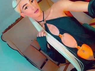 isabellalatingirs