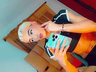 isabellalatingirs