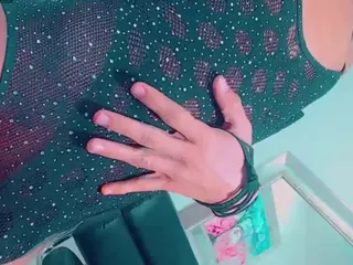 isabellalatingirs's Live Sex Cam Show