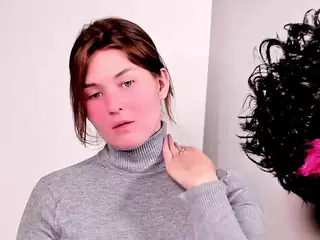LynetteBareford's Live Sex Cam Show