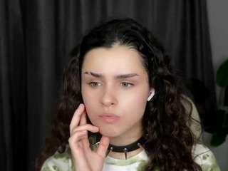 merylhatt Live Webcam on CamSoda