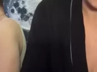 nimmuns2's Live Sex Cam Show