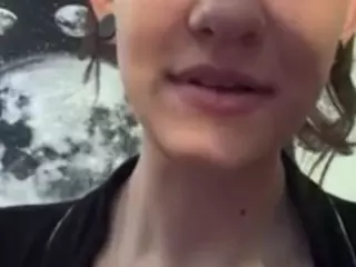 nimmuns2's Live Sex Cam Show