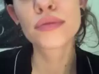 nimmuns2's Live Sex Cam Show