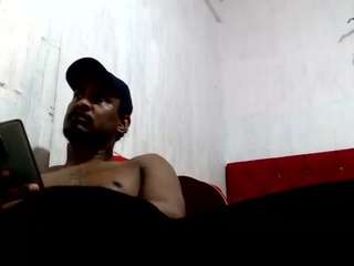 elcaballeronegro Sex Cam Show