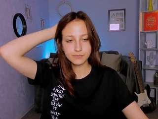 laura-queen