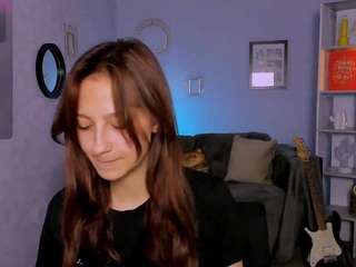 laura-queen