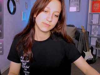 laura-queen