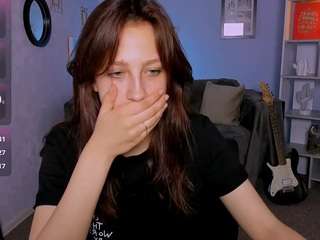 laura-queen