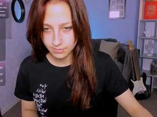 laura-queen