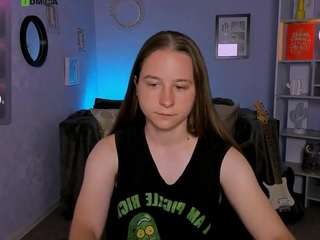 laura-queen