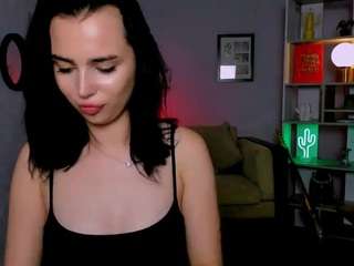 laura-queen