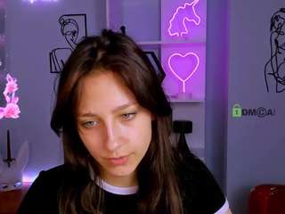 laura-queen