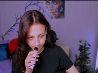 laura-queen
