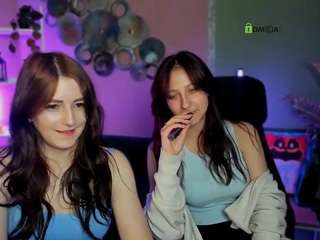 laura-queen webcam