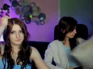 laura-queen webcam