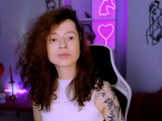 laura-queen's Live Sex Cam Show