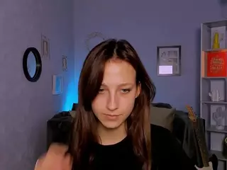 laura-queen's Live Sex Cam Show