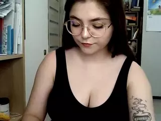 MaxineBarrick's Live Sex Cam Show
