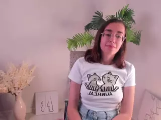 OdetteBooby's Live Sex Cam Show