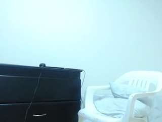 ultrailuminated's CamSoda show and profile