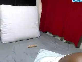 YummySyriaxoxo's Live Sex Cam Show