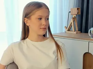 AinsleyBurnard's Live Sex Cam Show