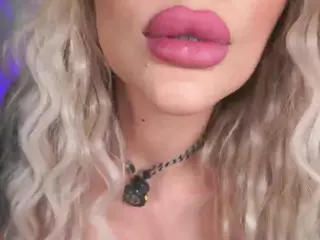 barbara-monn's Live Sex Cam Show