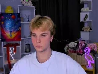ben-tobias's Live Sex Cam Show