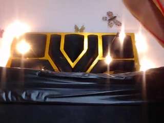  brunetelia-sexx chat room