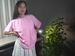 EadlinDenmark's Live Sex Cam Show