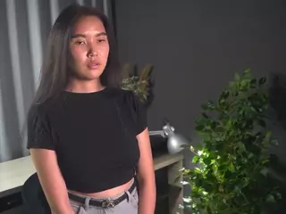 EadlinDenmark's Live Sex Cam Show