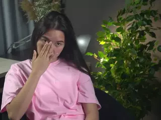 EadlinDenmark's Live Sex Cam Show